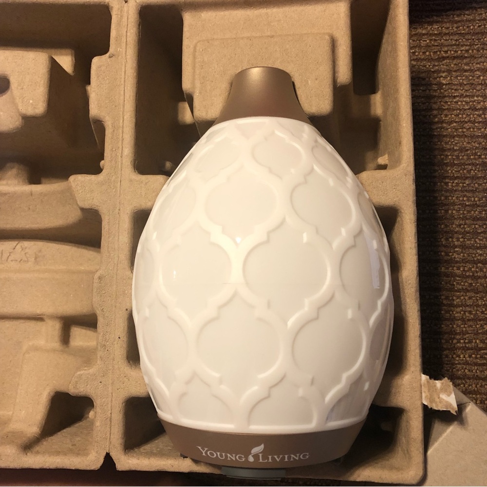 Oil diffuser